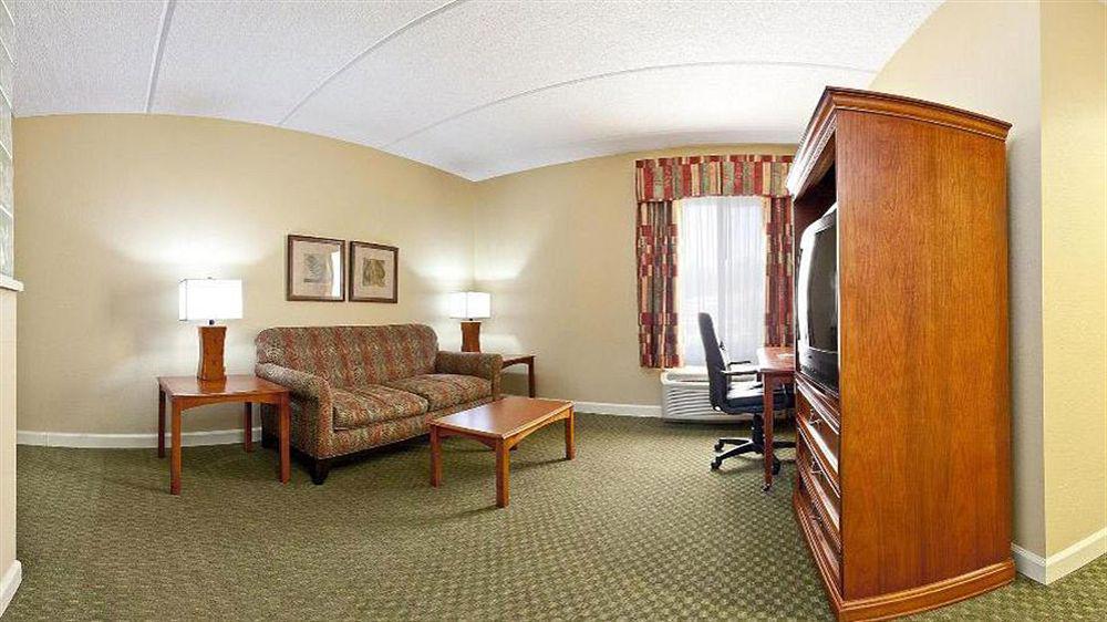 Holiday Inn Express Hotel & Suites Conover - Hickory Area By Ihg Luaran gambar